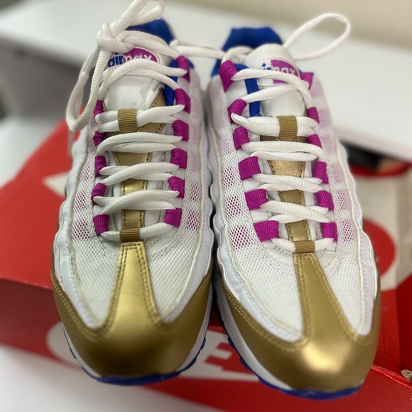 Nike Air Max 95 - Picture 3 of 7